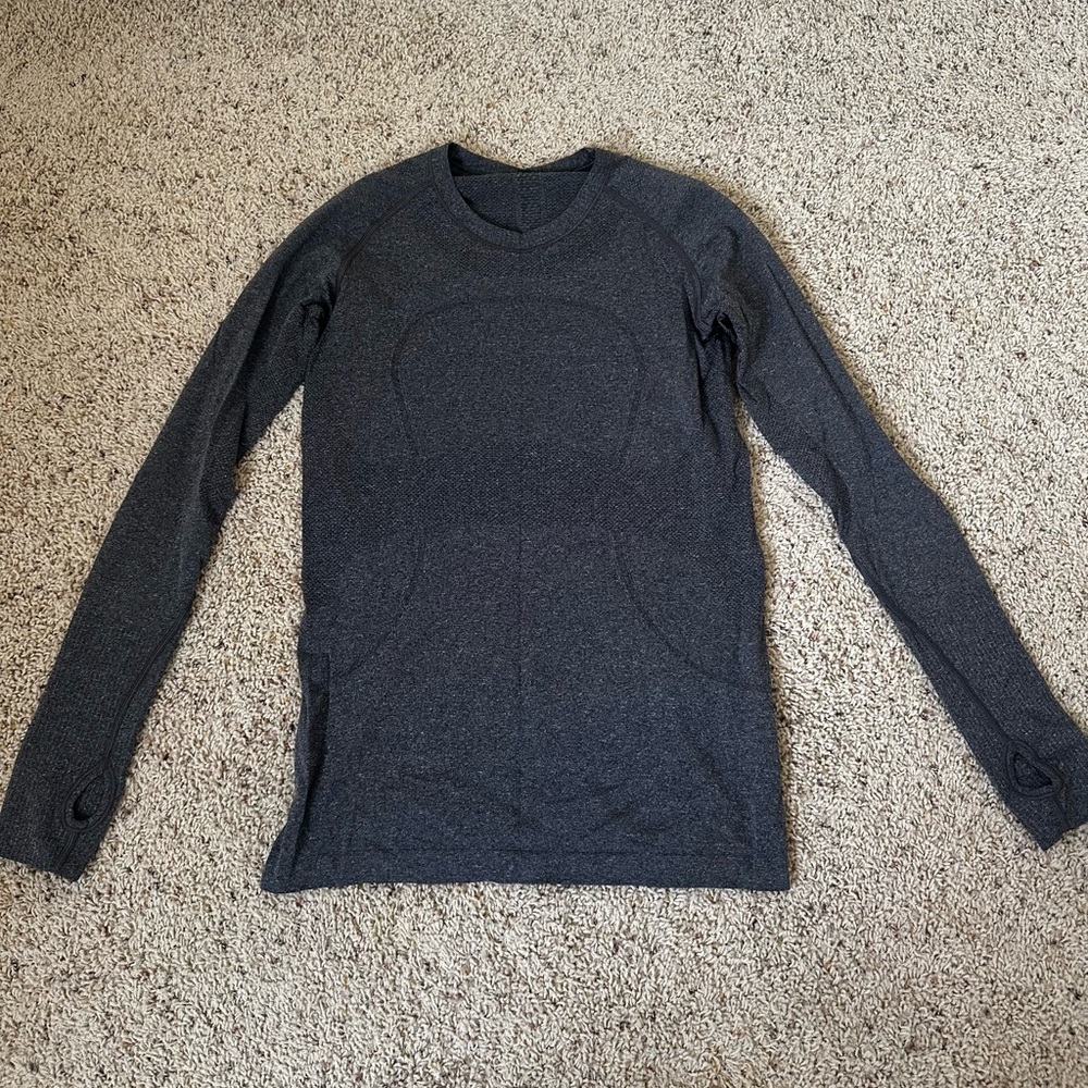 Lululemon swiftly tech long sleeve